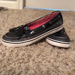 Black sperry